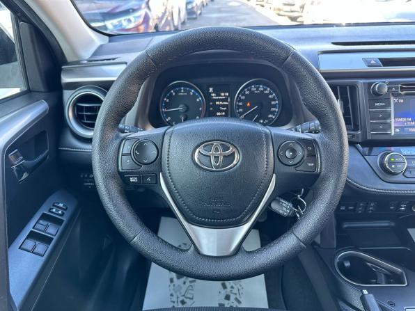 Toyota RAV4 IV (XA40) Рестайлинг с пробегом 2015 года, цена 2 634 000 рублей, 139356 км, внедорожник, Автокод Объявления