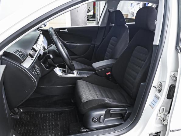 Volkswagen Passat B6 с пробегом 2009 года, цена 795 000 рублей, 272096 км, седан, Автокод Объявления