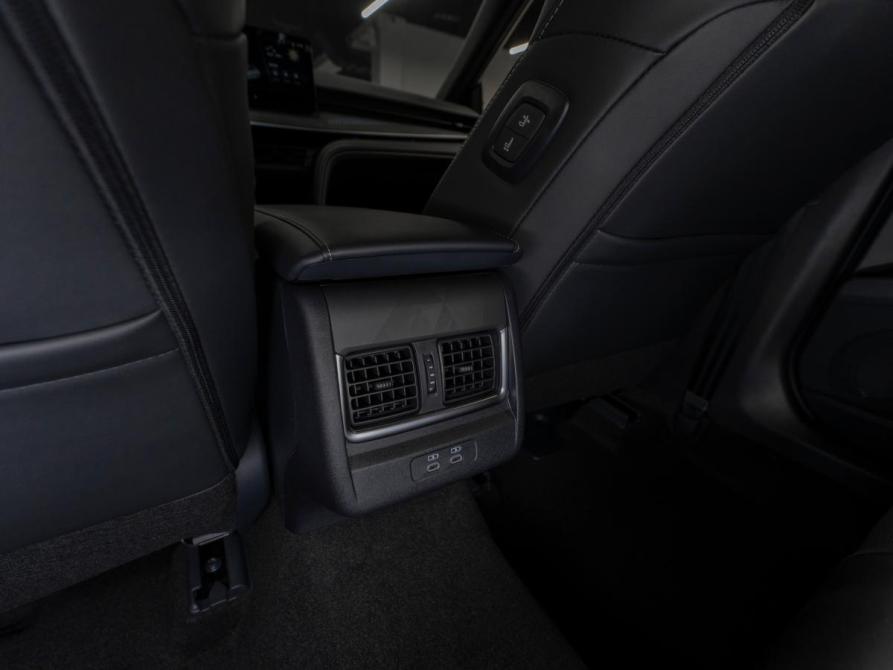 Toyota Camry VIII (XV70) Москва  - изображение 15