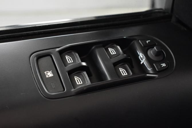 Land Rover Freelander II с пробегом 2008 года, цена 750 000 рублей, 232158 км, внедорожник, Автокод Объявления