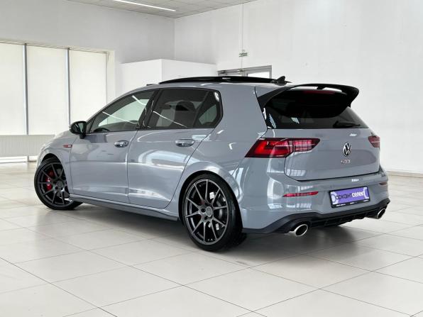Volkswagen Golf GTI VIII с пробегом 2021 года, цена 4 650 000 рублей, 42072 км, хэтчбек, Автокод Объявления