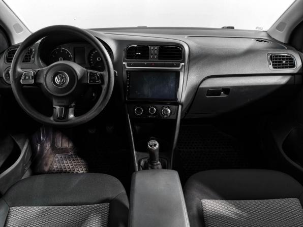 Volkswagen Polo V с пробегом 2010 года, цена 399 000 рублей, 303378 км, хэтчбек, Автокод Объявления
