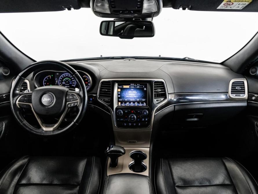 Jeep Grand Cherokee IV (WK2) Рестайлинг Санкт-Петербург  - изображение 10