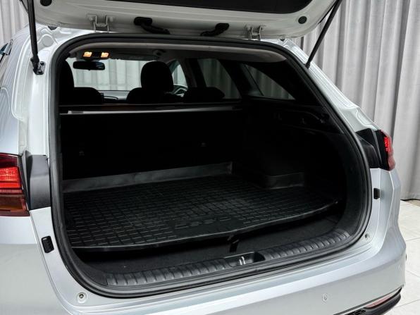Kia Ceed III с пробегом 2019 года, цена 1 769 000 рублей, 98132 км, универсал, Автокод Объявления