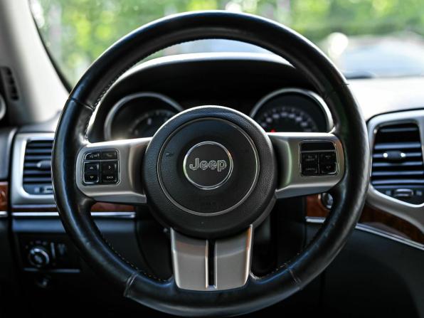 Jeep Grand Cherokee IV (WK2) с пробегом 2012 года, цена 1 590 000 рублей, 206362 км, внедорожник, Автокод Объявления