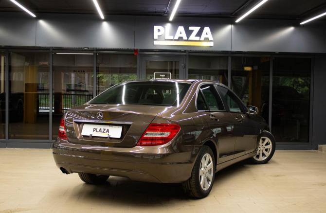 Mercedes-Benz C-Класс III (W204) Рестайлинг с пробегом 2012 года, цена 1 639 000 рублей, 146834 км, седан, Автокод Объявления