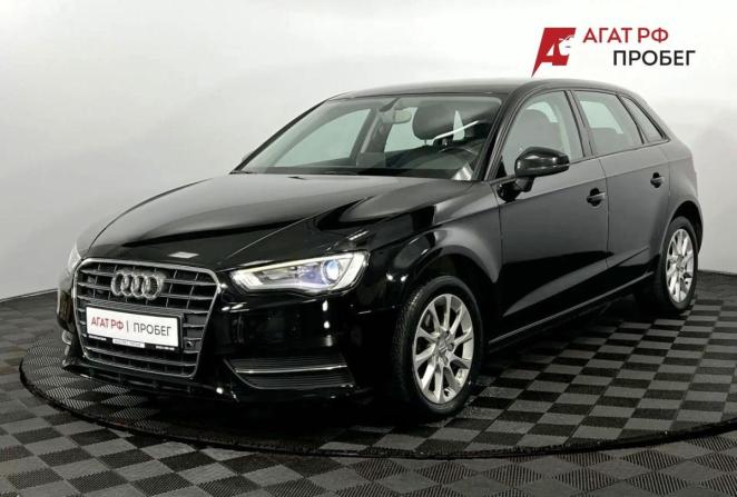 Audi A3 III (8V) с пробегом 2015 года, цена 1 450 000 рублей, 85782 км, хэтчбек, Автокод Объявления