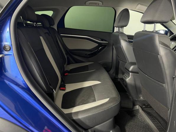 Lada (ВАЗ) Vesta I с пробегом 2021 года, цена 1 337 000 рублей, 80805 км, универсал, Автокод Объявления
