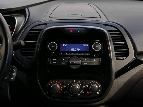 Renault Kaptur I Рестайлинг с пробегом 2020 года, цена 1 569 000 рублей, 74320 км, внедорожник, Автокод Объявления