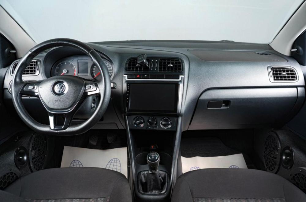 Volkswagen Polo V Рестайлинг Тюмень  - изображение 13