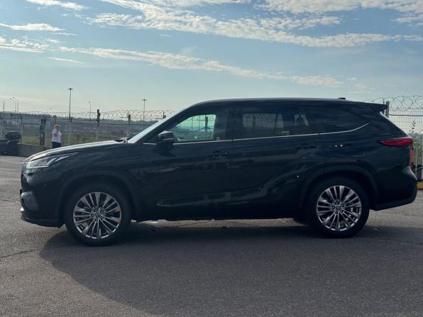 Toyota Highlander IV (XU70) с пробегом 2024 года, цена 4 890 000 рублей, 12732 км, внедорожник, Автокод Объявления