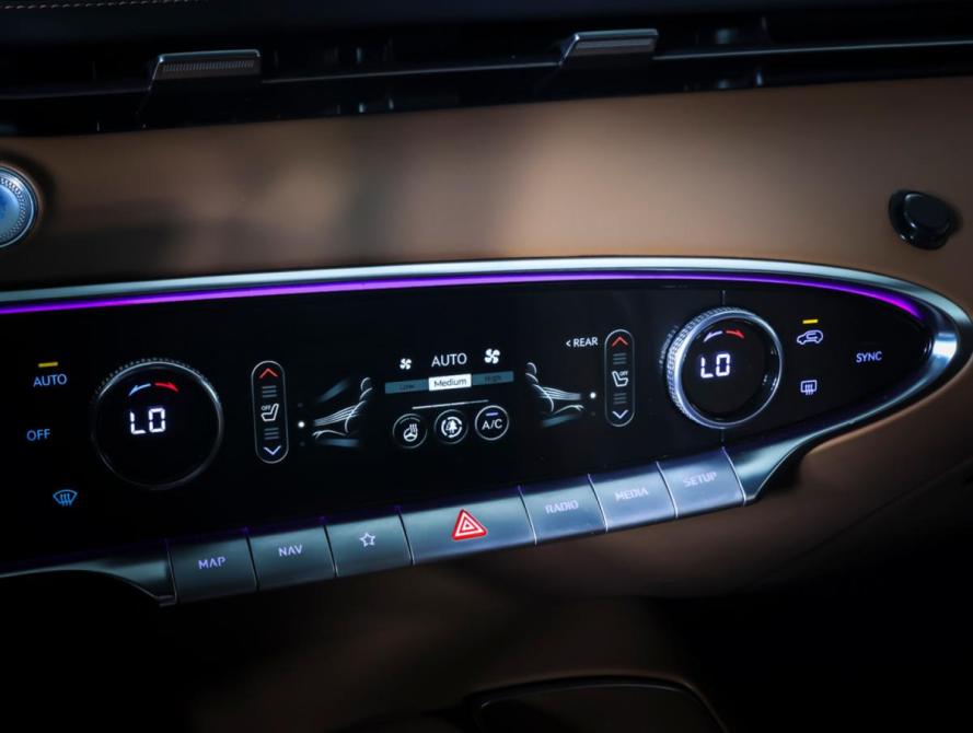 Genesis GV70 I Москва  - изображение 19