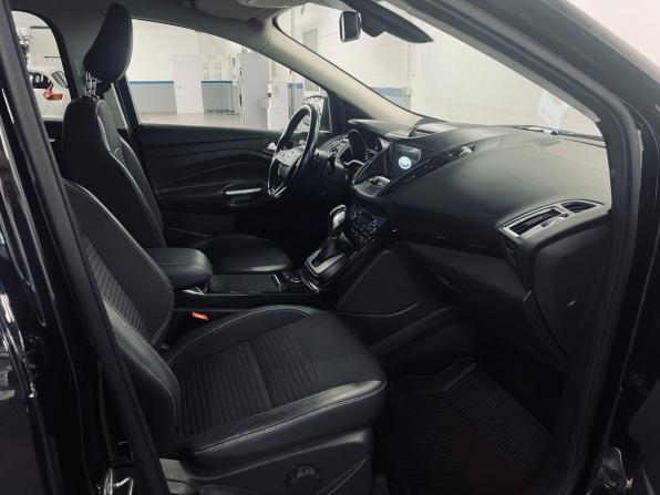 Ford Kuga II Рестайлинг с пробегом 2017 года, цена 1 550 000 рублей, 111000 км, внедорожник, Автокод Объявления