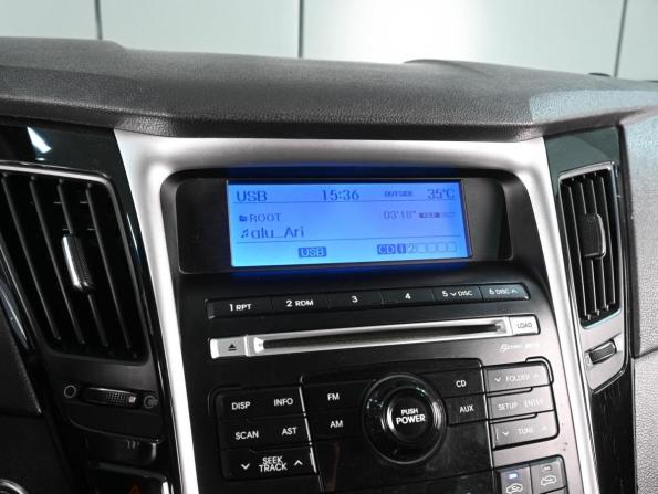 Hyundai Sonata VI (YF) с пробегом 2010 года, цена 1 049 000 рублей, 281729 км, седан, Автокод Объявления