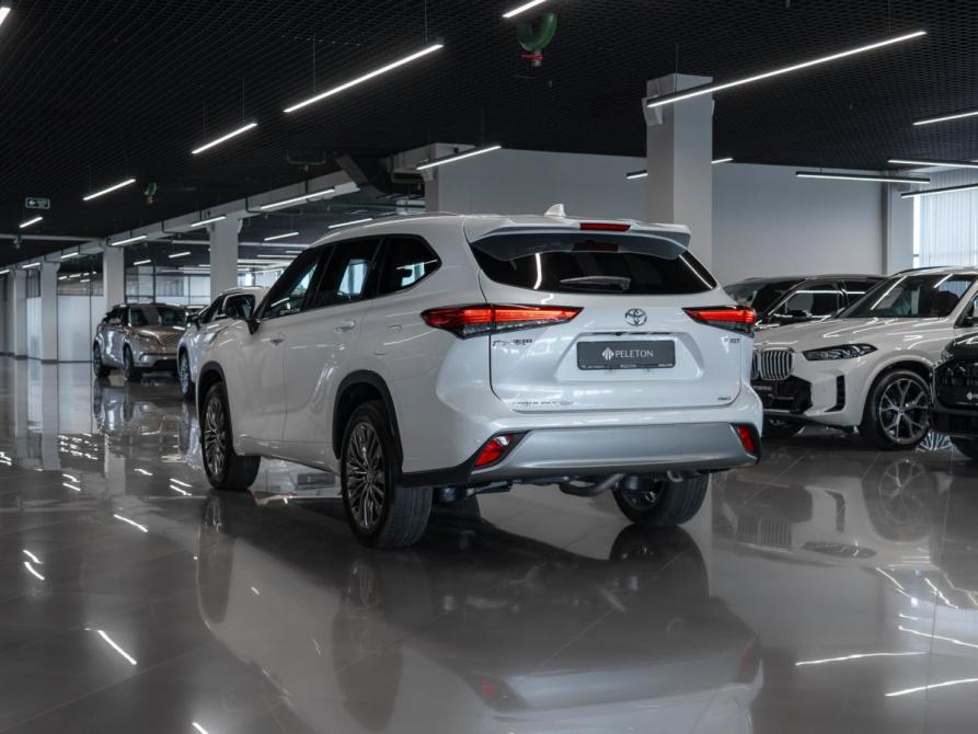 Toyota Highlander IV (XU70) Москва  - изображение 5