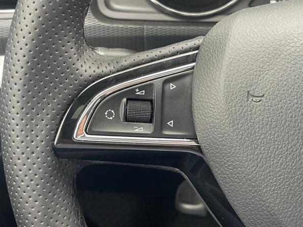 Skoda Kamiq I (China Market) с пробегом 2020 года, цена 1 987 000 рублей, 80567 км, внедорожник, Автокод Объявления