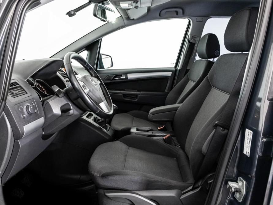 Opel Zafira B Рестайлинг Санкт-Петербург  - изображение 16
