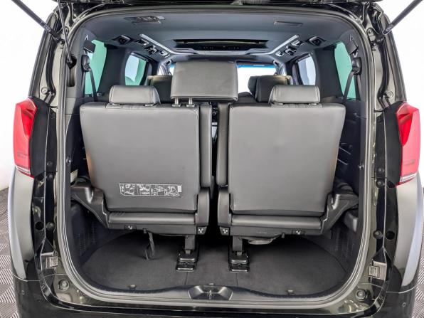 Toyota Alphard III Рестайлинг с пробегом 2021 года, цена 5 950 000 рублей, 127330 км, минивэн, Автокод Объявления