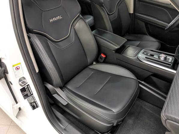 Haval Jolion I с пробегом 2023 года, цена 1 790 000 рублей, 33018 км, внедорожник, Автокод Объявления