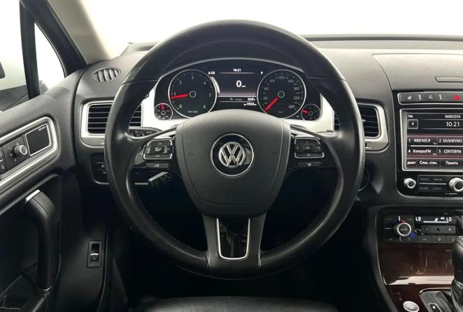 Volkswagen Touareg II Рестайлинг с пробегом 2015 года, цена 3 255 000 рублей, 102265 км, внедорожник, Автокод Объявления