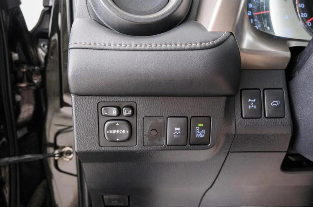 Toyota RAV4 IV (XA40) Красноярск  - изображение 18