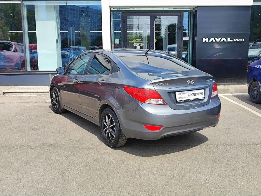 Hyundai Solaris I Москва  - изображение 7
