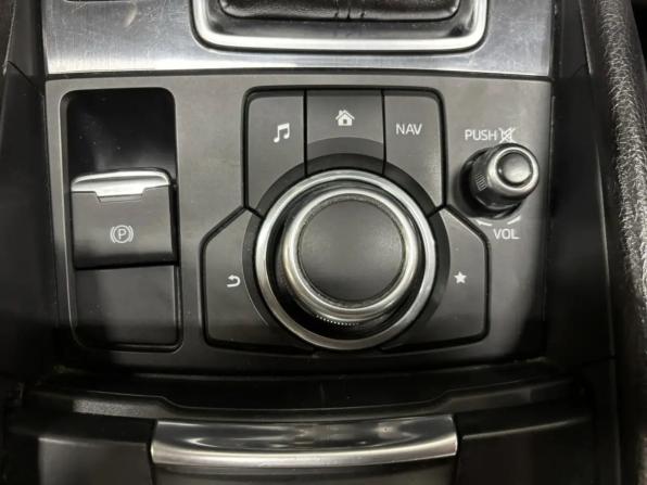 Mazda 6 III (GJ) Рестайлинг с пробегом 2016 года, цена 1 849 000 рублей, 95219 км, седан, Автокод Объявления