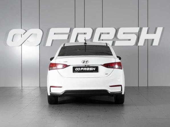 Hyundai Solaris II с пробегом 2017 года, цена 1 469 000 рублей, 91317 км, седан, Автокод Объявления