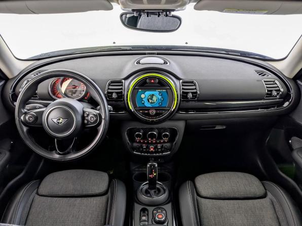 Mini Clubman II Рестайлинг с пробегом 2019 года, цена 2 130 000 рублей, 50028 км, универсал, Автокод Объявления