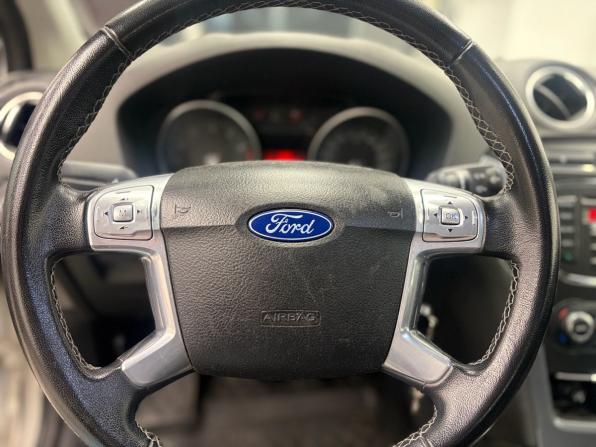 Ford Mondeo IV Рестайлинг с пробегом 2011 года, цена 899 000 рублей, 128043 км, седан, Автокод Объявления