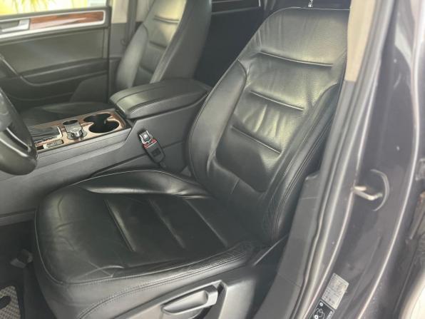 Volkswagen Touareg II с пробегом 2010 года, цена 1 900 000 рублей, 241319 км, внедорожник, Автокод Объявления