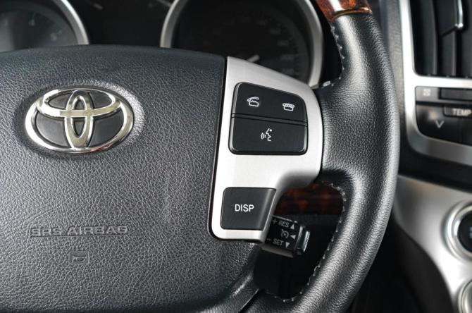 Toyota Land Cruiser 200 Series с пробегом 2012 года, цена 4 179 000 рублей, 160000 км, внедорожник, Автокод Объявления