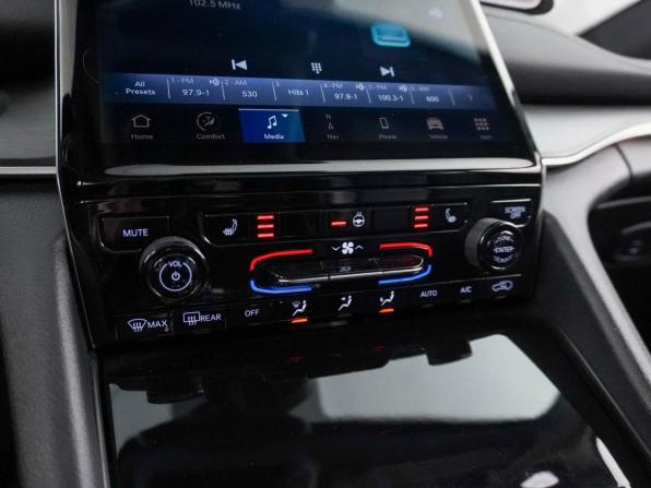 Jeep Grand Cherokee V (WL) с пробегом 2023 года, цена 5 949 236 рублей, 39638 км, внедорожник, Автокод Объявления