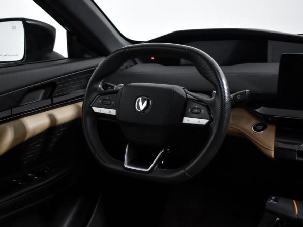 Changan UNI-V I с пробегом 2022 года, цена 1 790 000 рублей, 134695 км, лифтбек, Автокод Объявления
