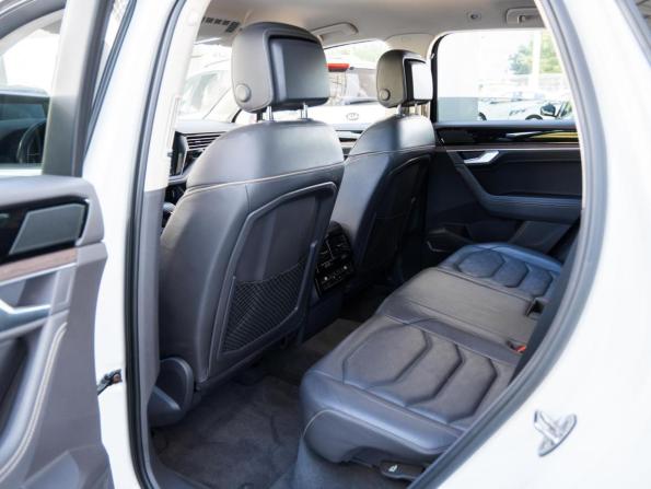 Volkswagen Touareg III с пробегом 2020 года, цена 4 350 000 рублей, 151548 км, внедорожник, Автокод Объявления