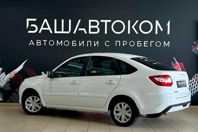 Lada (ВАЗ) Granta I Рестайлинг с пробегом 2021 года, цена 805 000 рублей, 23031 км, хэтчбек, Автокод Объявления