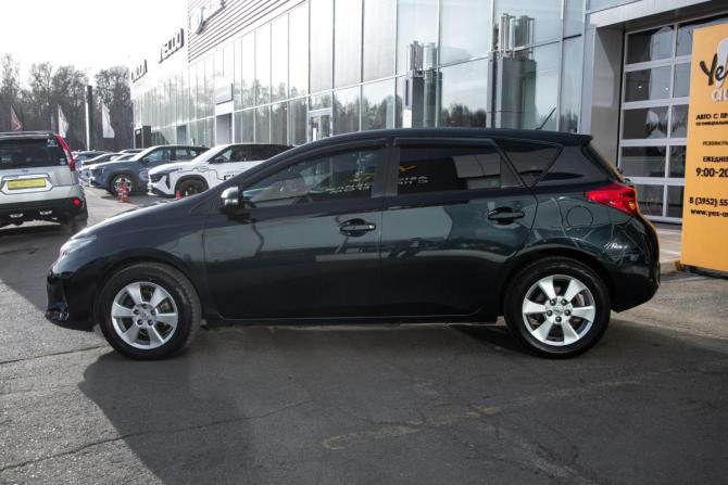 Toyota Auris II с пробегом 2013 года, цена 1 098 000 рублей, 211600 км, хэтчбек, Автокод Объявления