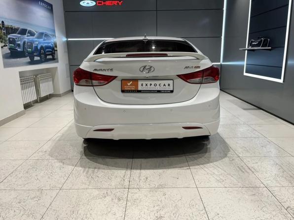 Hyundai Avante V с пробегом 2011 года, цена 1 050 000 рублей, 156702 км, седан, Автокод Объявления