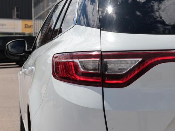 Renault Megane IV с пробегом 2017 года, цена 1 495 000 рублей, 174938 км, универсал, Автокод Объявления
