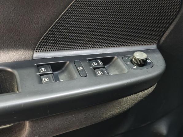 Volkswagen Golf V с пробегом 2008 года, цена 645 000 рублей, 265446 км, универсал, Автокод Объявления