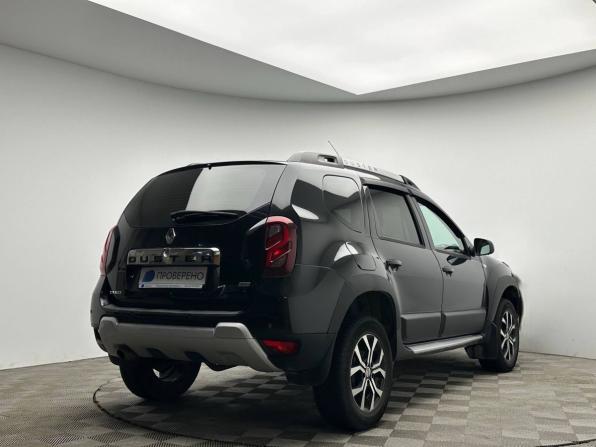 Renault Duster I Рестайлинг с пробегом 2016 года, цена 1 099 000 рублей, 151000 км, внедорожник, Автокод Объявления