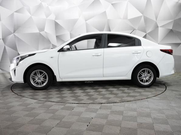 Kia Rio IV Рестайлинг с пробегом 2020 года, цена 1 484 000 рублей, 116780 км, седан, Автокод Объявления