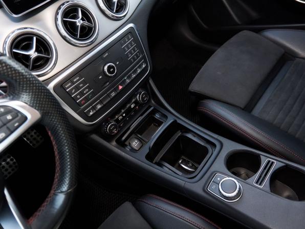 Mercedes-Benz GLA I (X156) с пробегом 2015 года, цена 1 848 000 рублей, 125578 км, внедорожник, Автокод Объявления