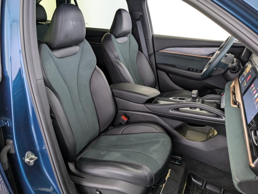 Geely Monjaro I Москва  - изображение 24