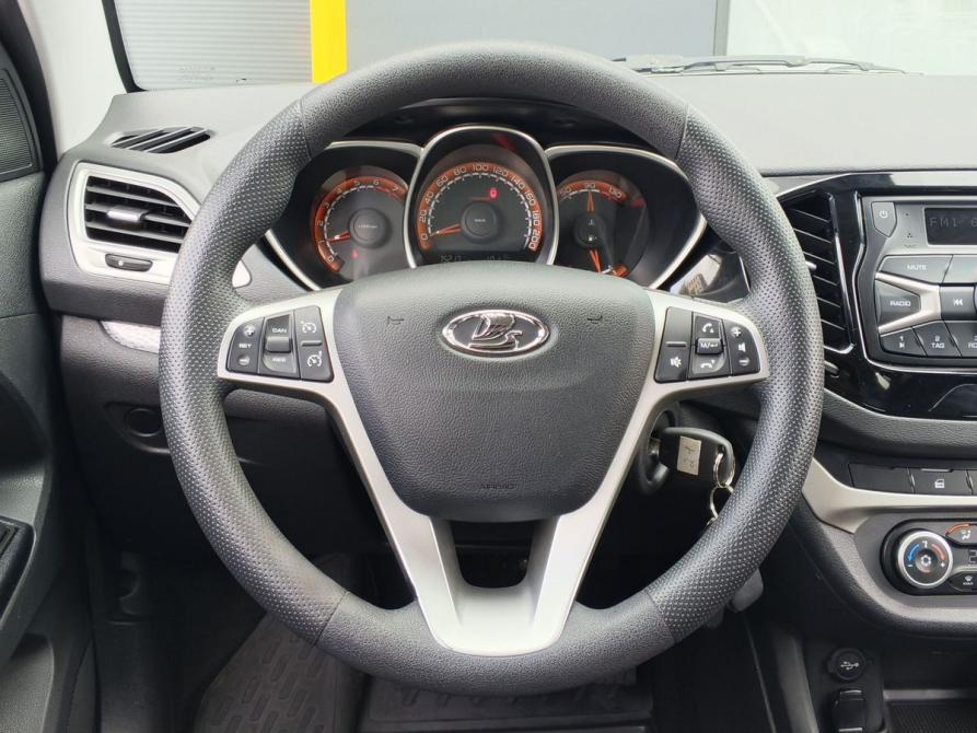Lada (ВАЗ) Vesta I Москва  - изображение 14