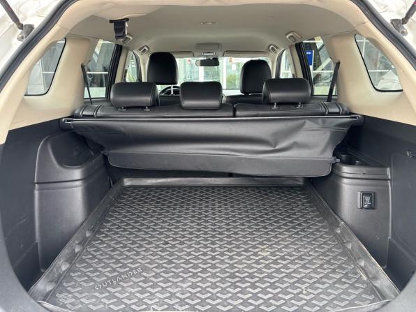 Mitsubishi Outlander III Рестайлинг 2 с пробегом 2017 года, цена 1 855 000 рублей, 174508 км, внедорожник, Автокод Объявления