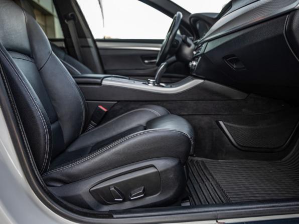 BMW 5 серии VI (F10/F11/F07) Рестайлинг с пробегом 2013 года, цена 1 798 000 рублей, 198070 км, седан, Автокод Объявления
