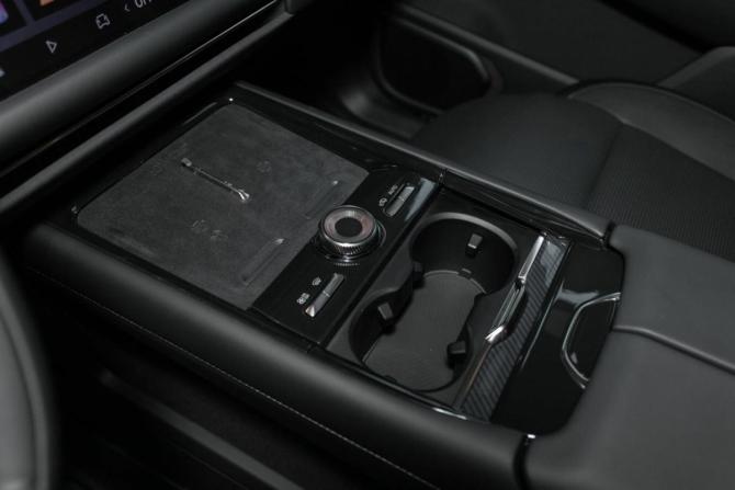 Новый Lynk &amp; Co 900 2026 года, цена 8 940 000 рублей, внедорожник, Автокод Объявления