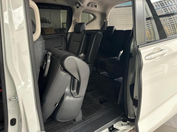 Honda Freed II Рестайлинг с пробегом 2021 года, цена 2 190 000 рублей, 70906 км, компактвэн, Автокод Объявления