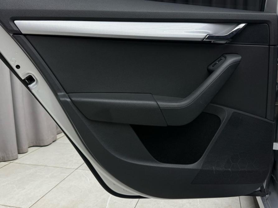 Skoda Octavia III (A7) Ижевск  - изображение 26